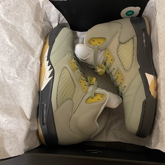 Jordan Retro 5 Jade Horizon - Picture 2 of 8